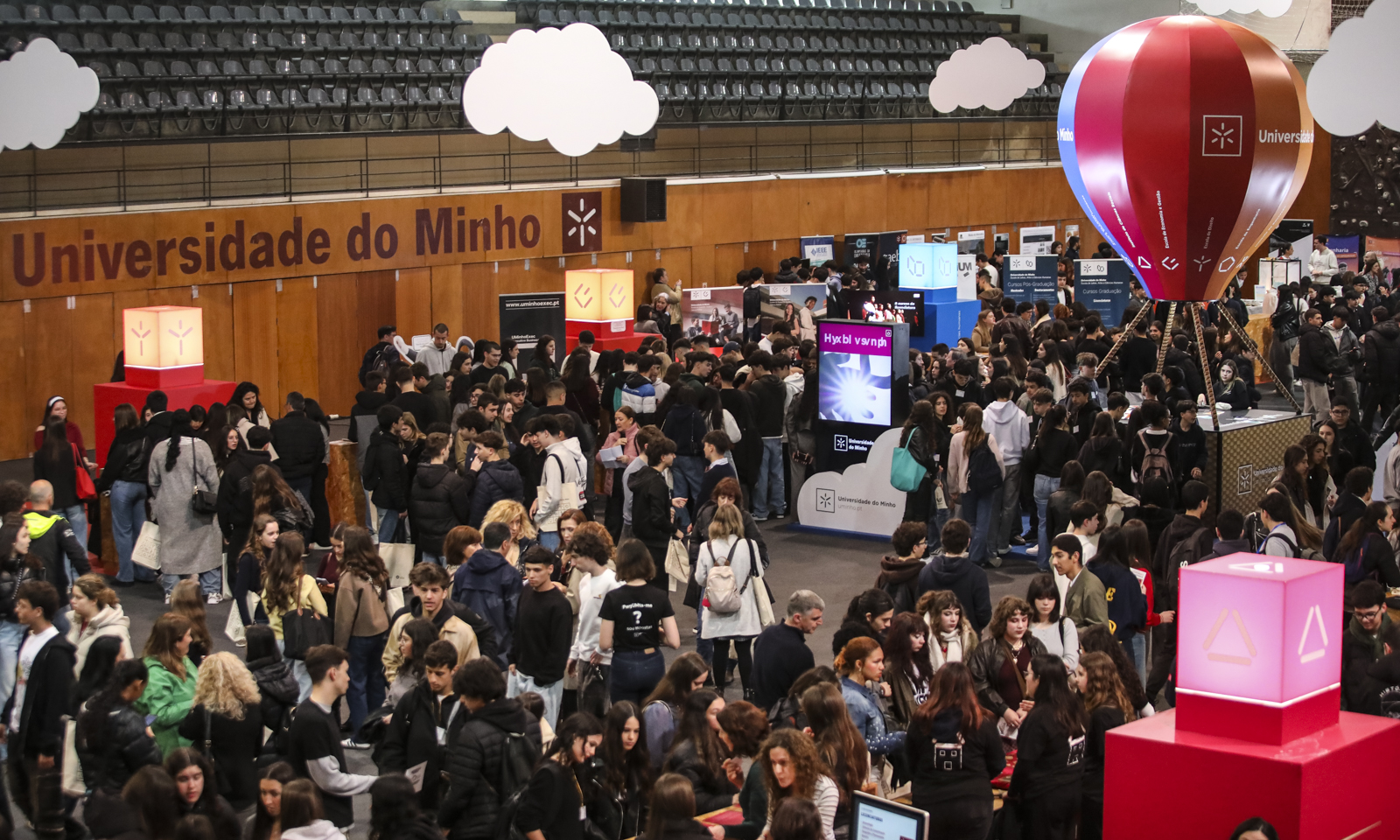 Thumbnail da galeria UPA